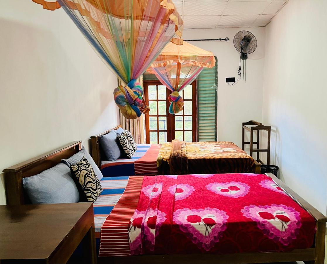Hotel Grand Adamspeak Nallathanniya Exterior foto
