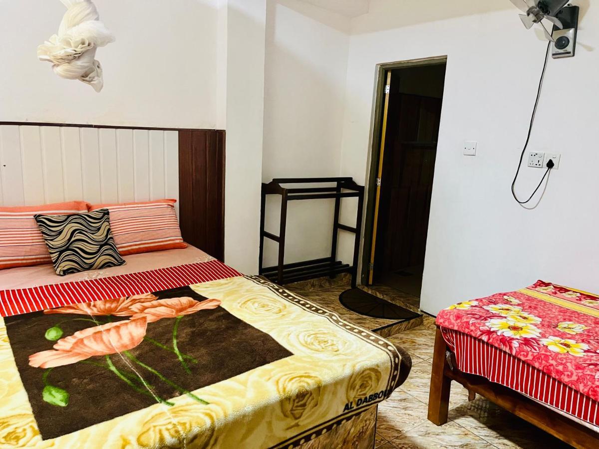 Hotel Grand Adamspeak Nallathanniya Exterior foto