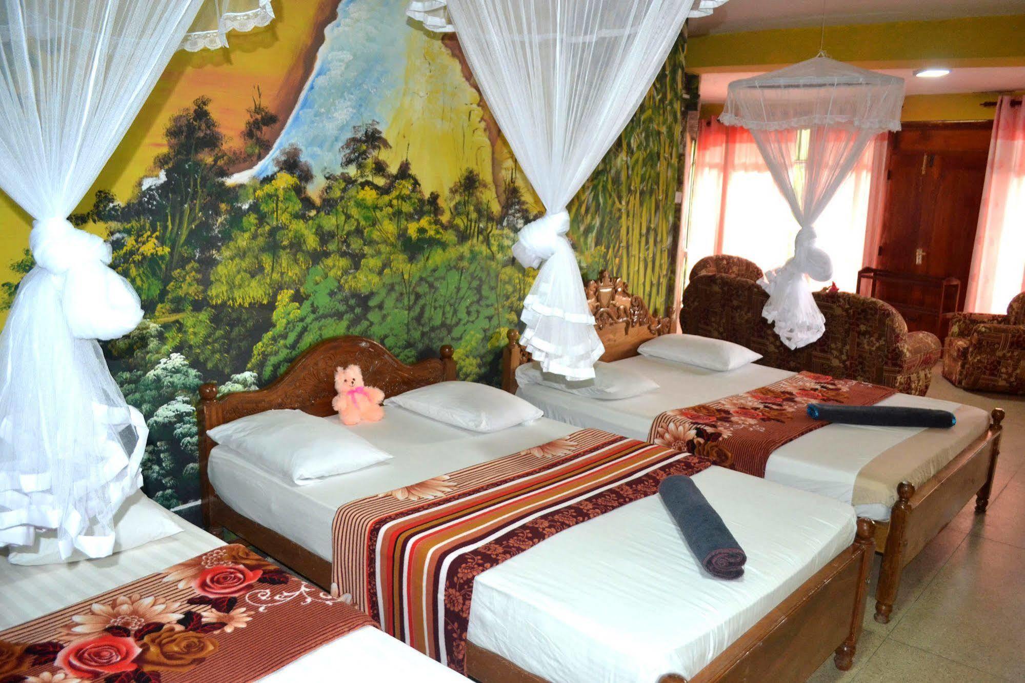 Hotel Grand Adamspeak Nallathanniya Exterior foto